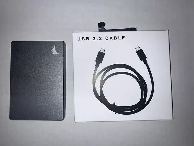 Angelbird CFX31PK CFexpress Flash Card Reader