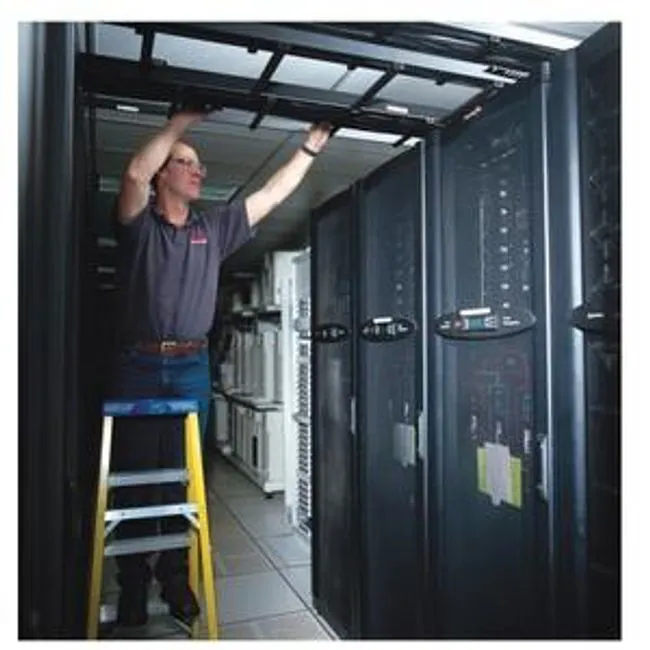 APC WOE2YR-PX-22 Critical Power & Cooling Services UPS & PDU Onsite Warranty Extension - 2 Year